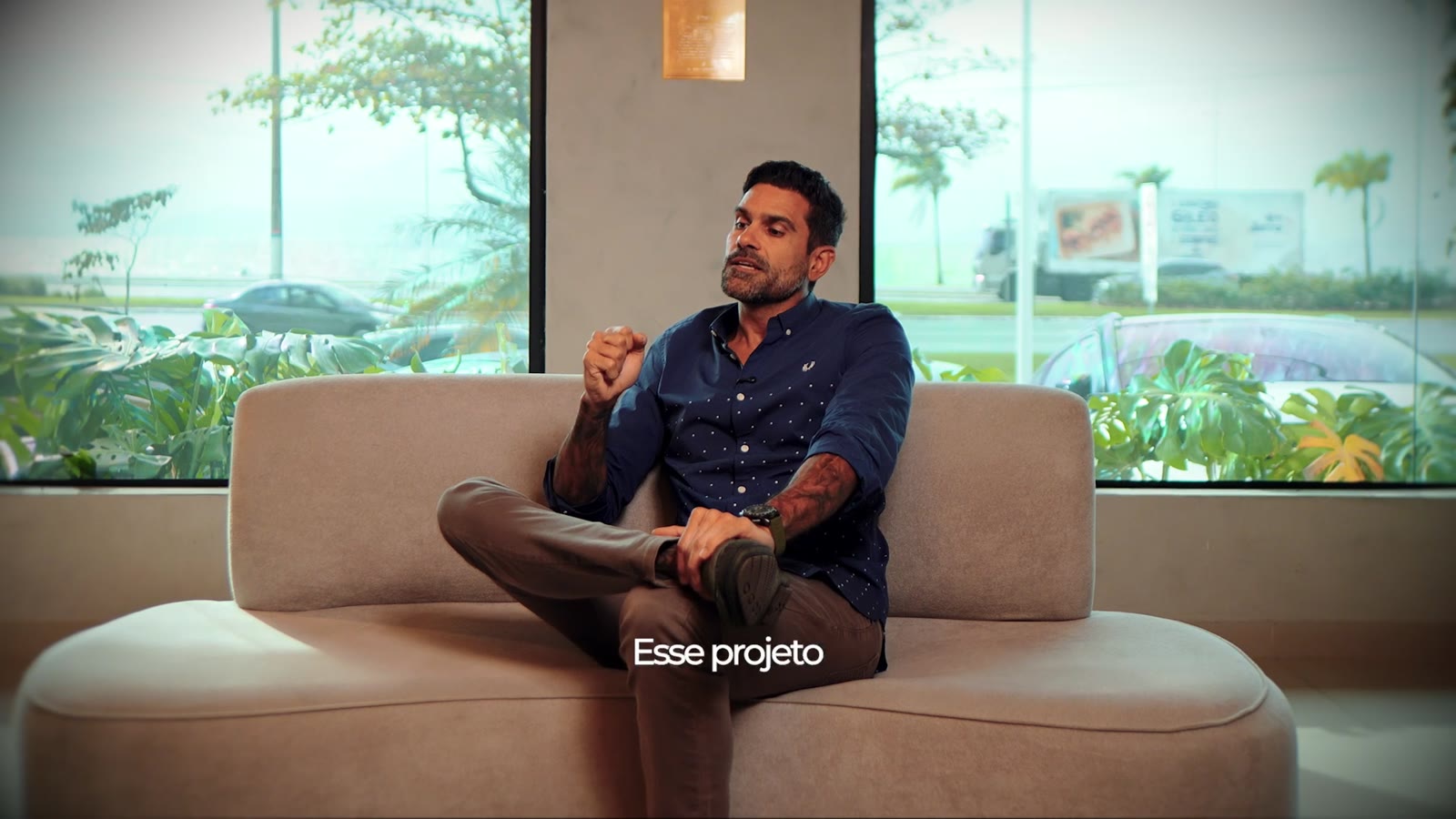 Imagem do vídeo institucional sobre a trajetória da Cardoso & Carvalho