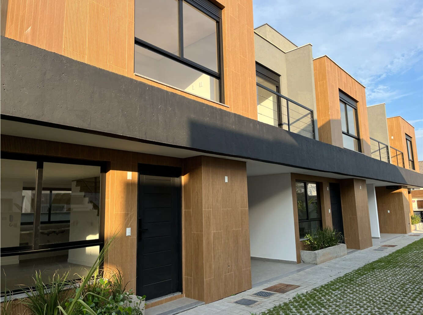 Fachada do Residencial Peniche, no Campeche